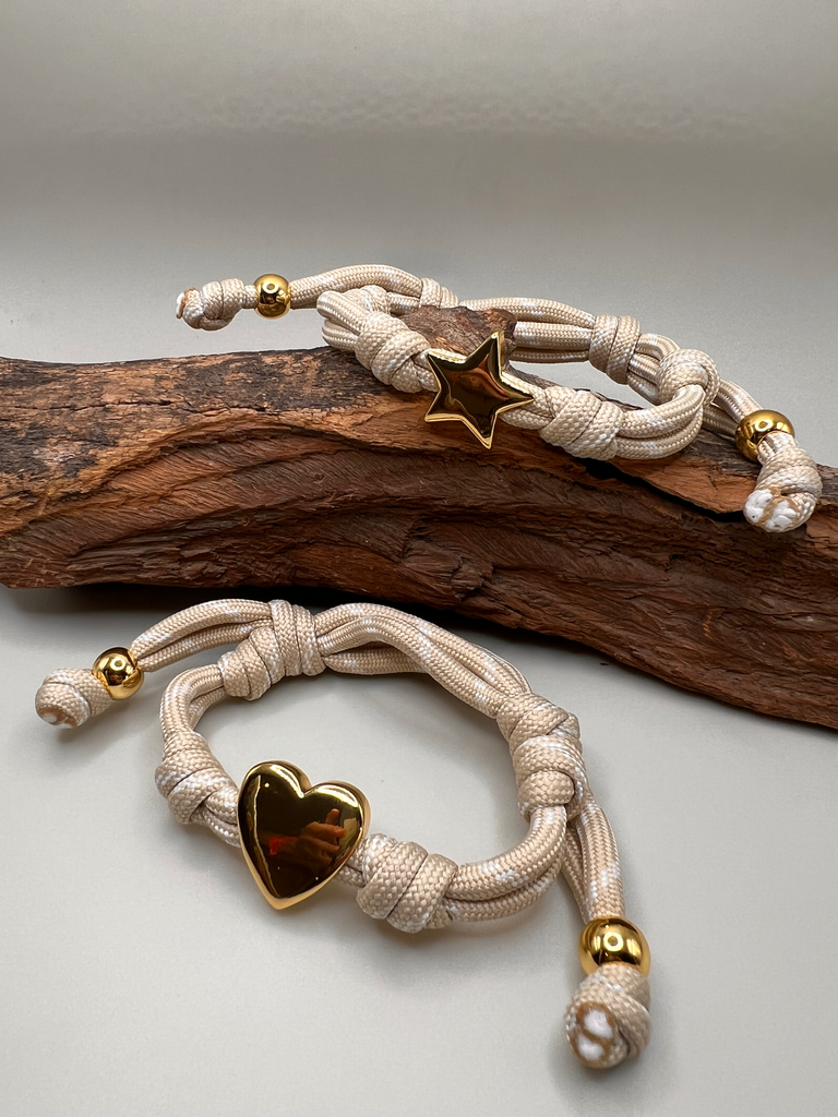Pulsera Cordón Beige Estrella- Corazón 