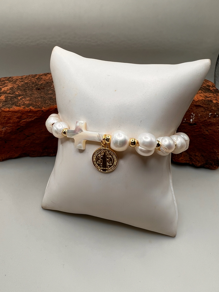 Pulsera Religiosa Cruz Nácar 