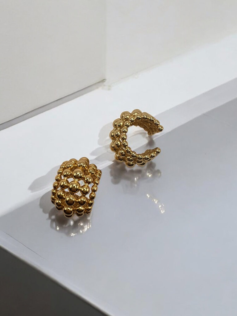 EarCuffs 