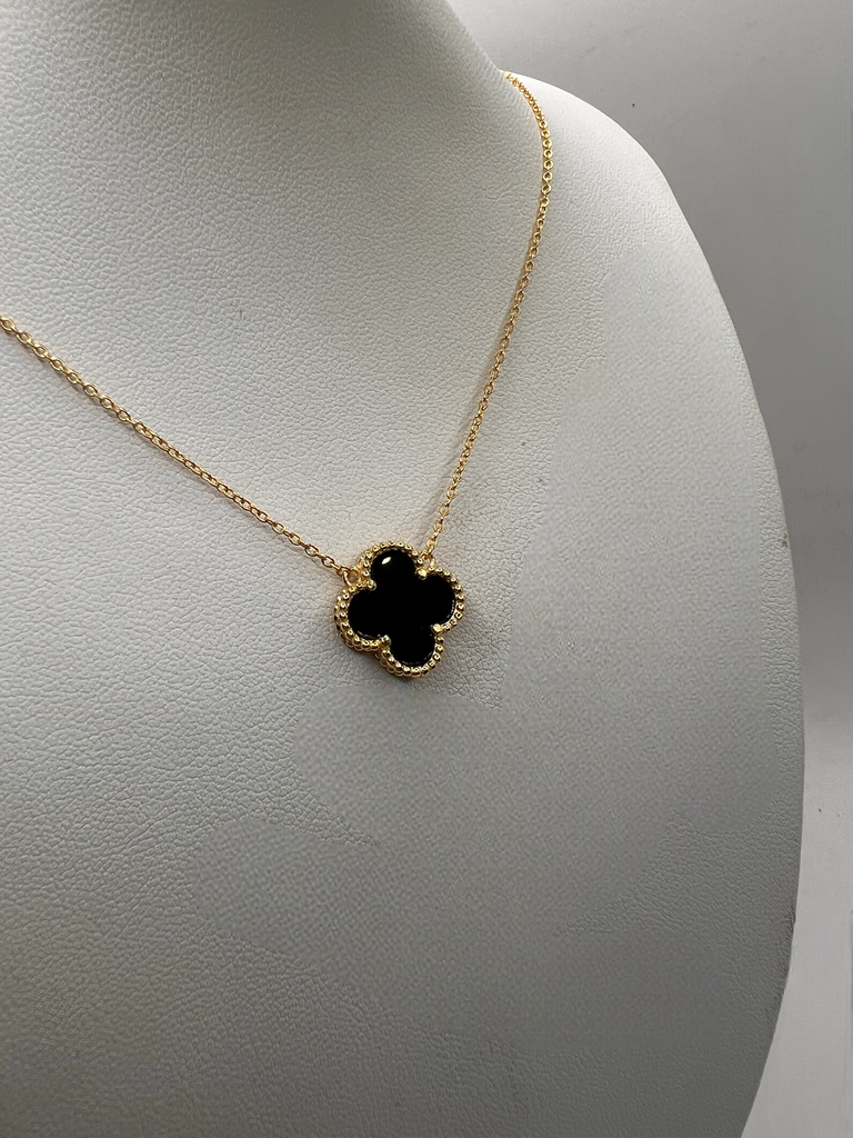 Cadena Trébol Negro