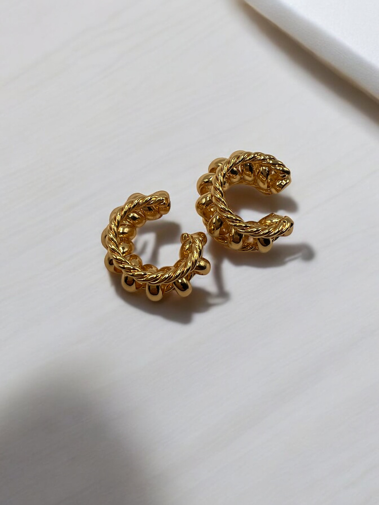 EarCuffs 
