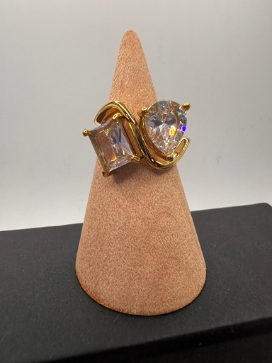 [D. 423] Anillo doble dije 