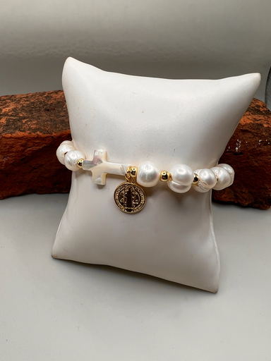 [D. 427] Pulsera Religiosa Cruz Nácar 